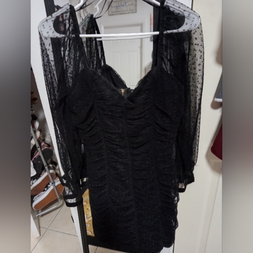 HauteMonde_szM_Ruffled Mini Dress w/Sheer Long Sleeve